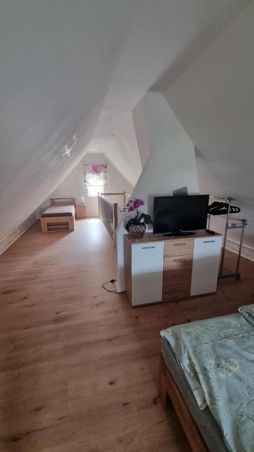 Ferienwohnung Bei Natie 브릴온 외부 사진